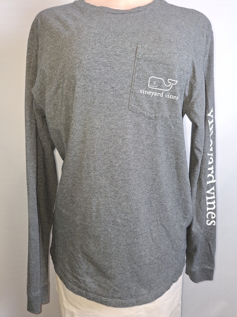 Vineyard Vines Men's Heather Gray Long-Sleeve Pocket Tee